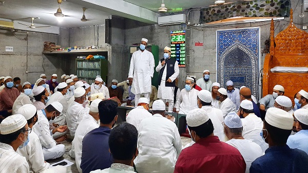 টাঙ্গাইল কেন্দ্রীয় জামে মসজিদের নবনির্বাচিত কমিটির পরিচিতি সভা অনুষ্ঠিত - Ekotar Kantho